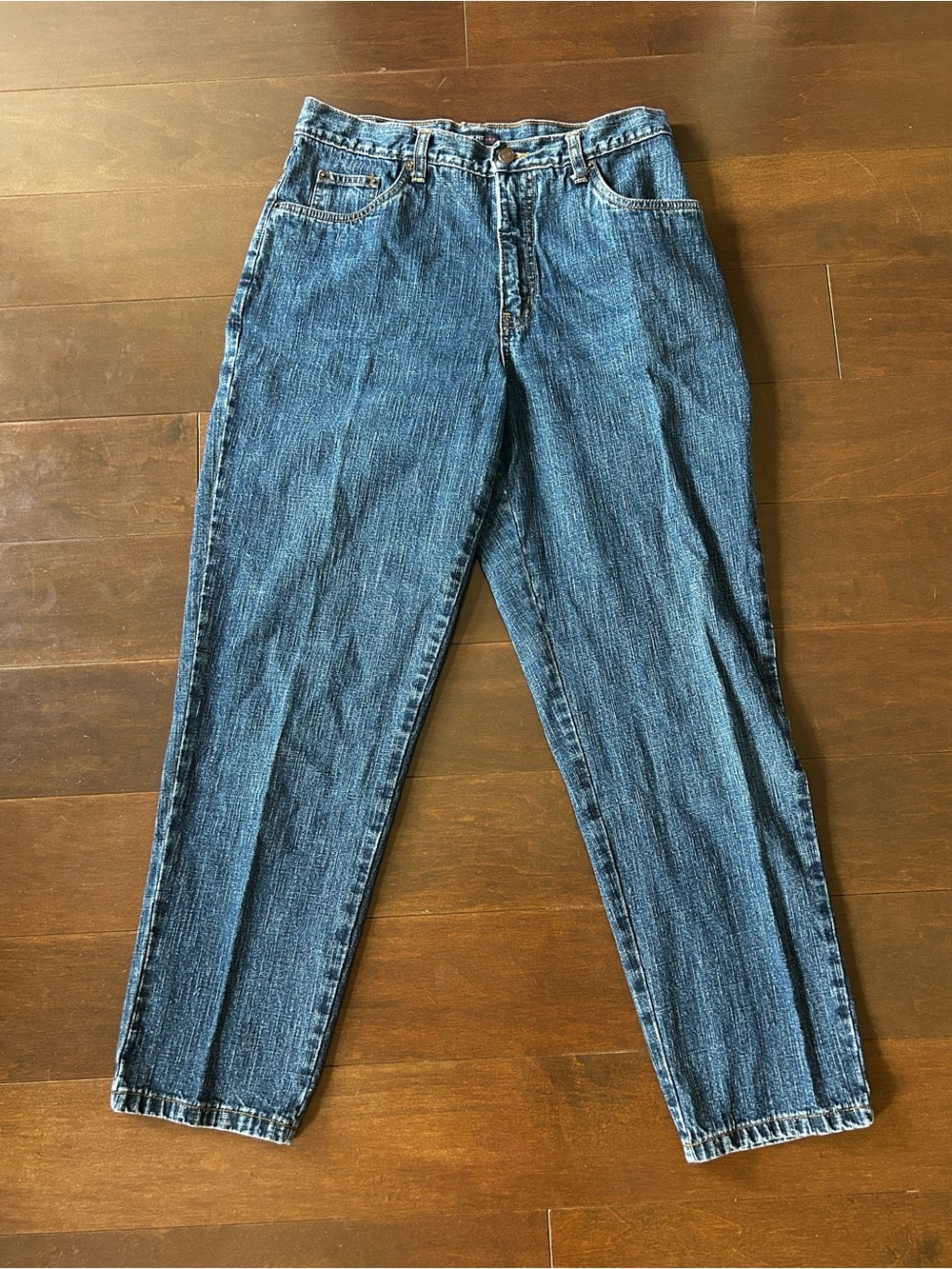 bill blass Medium Blue Denim Jeans with Orange Stitching